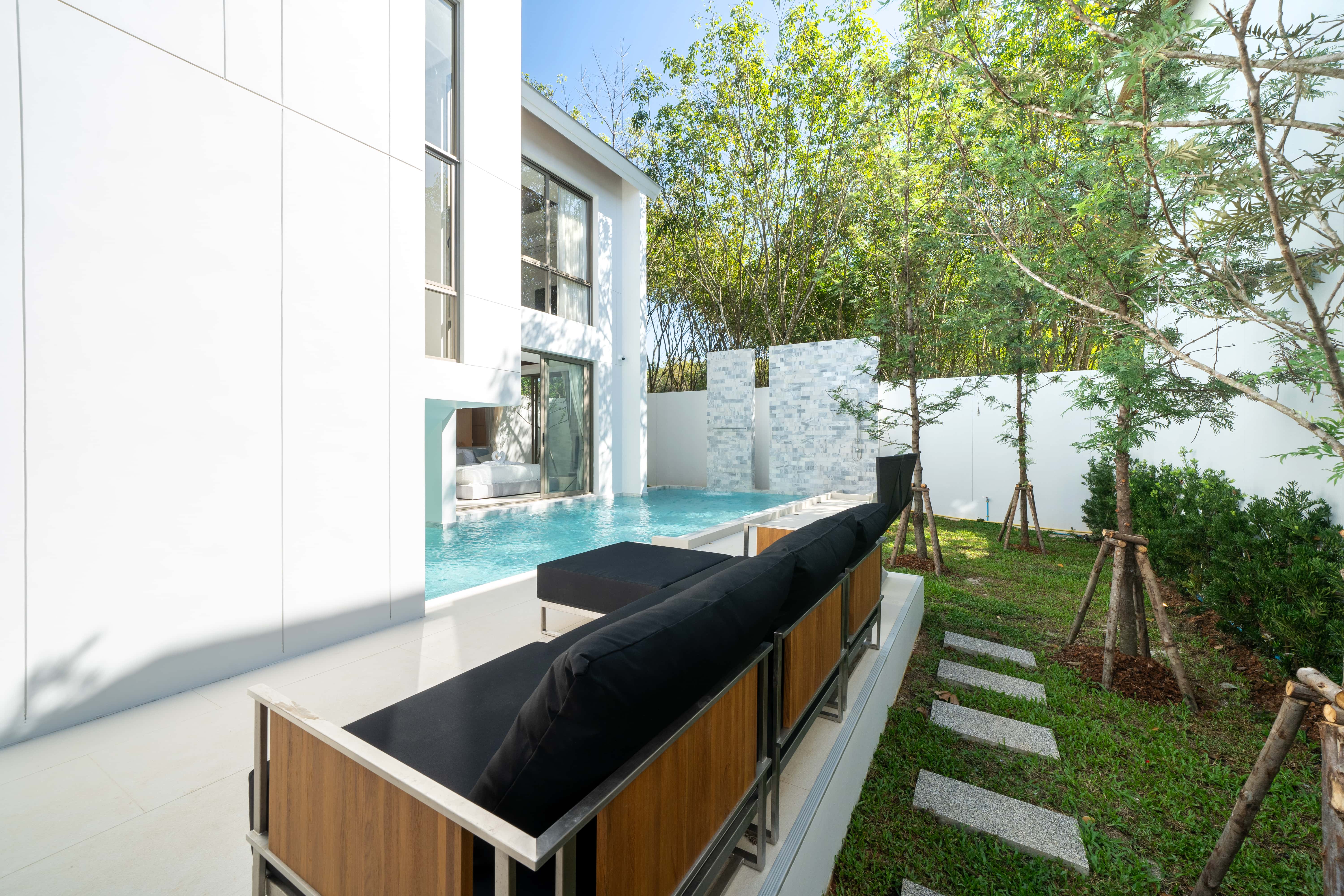 Luxpride Villa L21