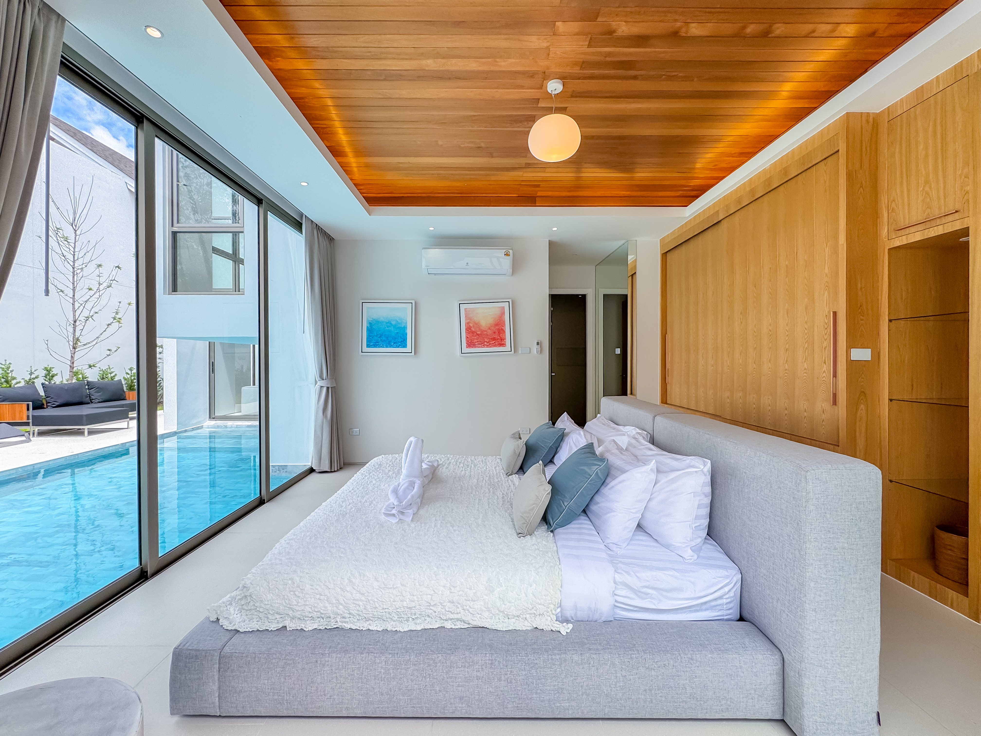 Luxpride Villa L9