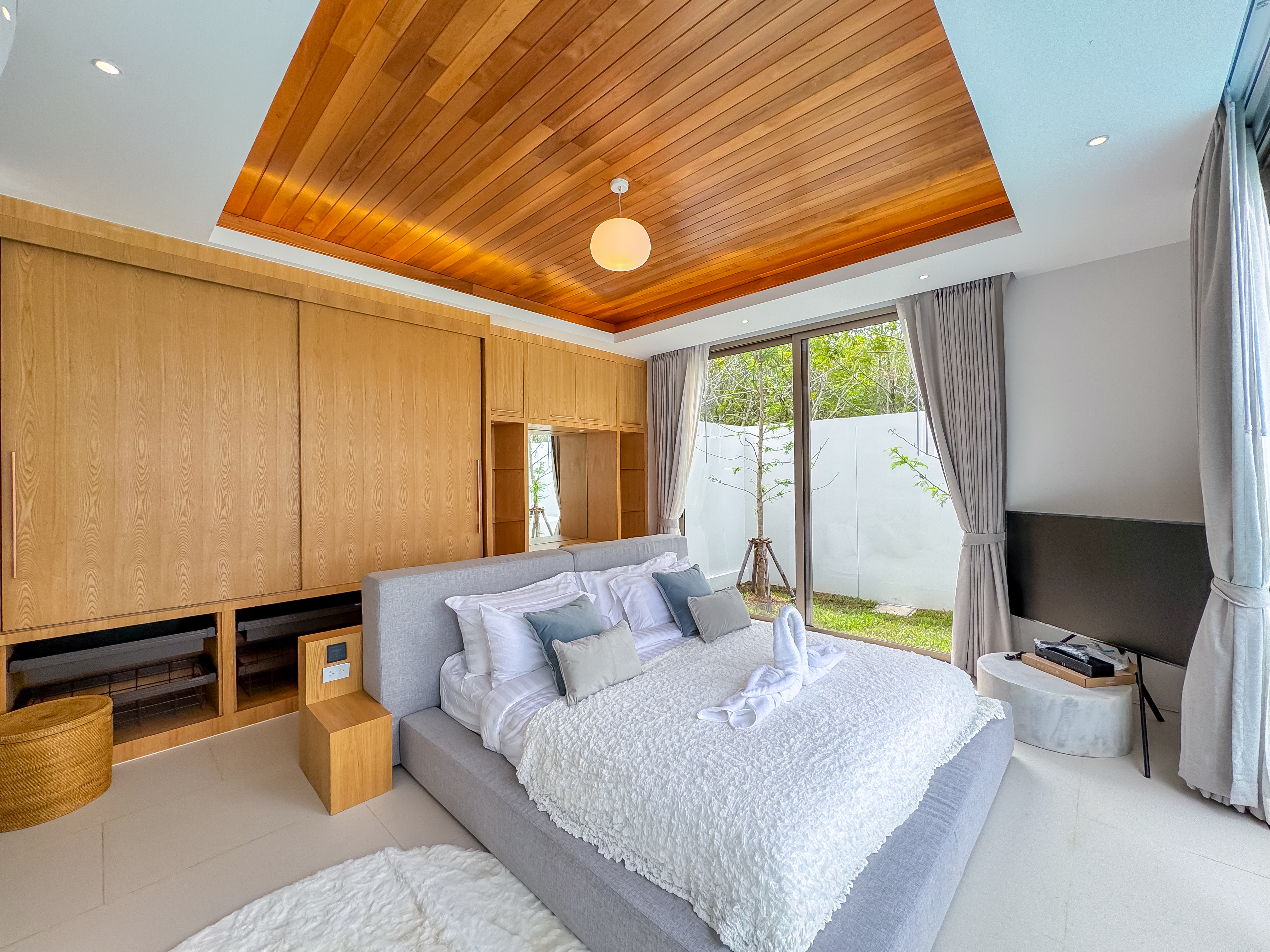 Luxpride Villa L9